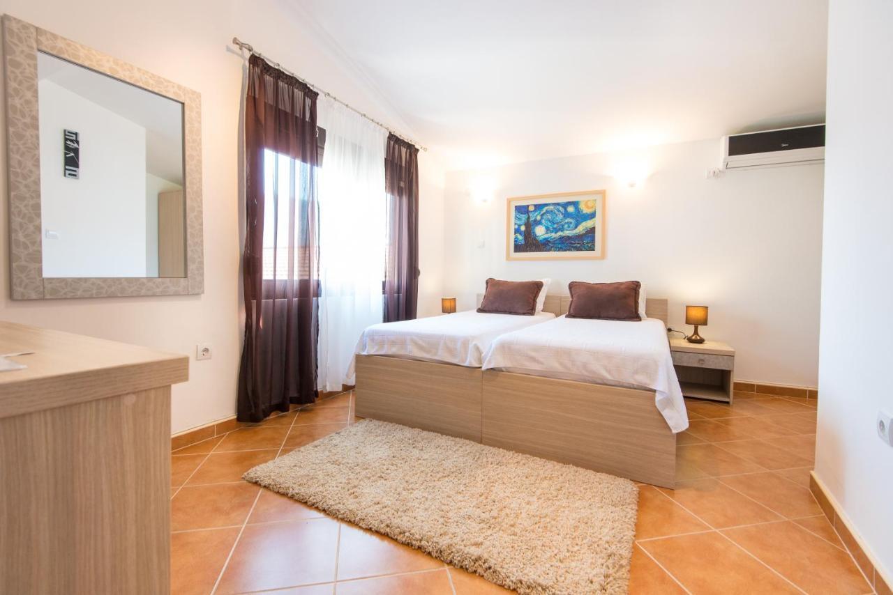 Apartments Babilon Kotor Buitenkant foto