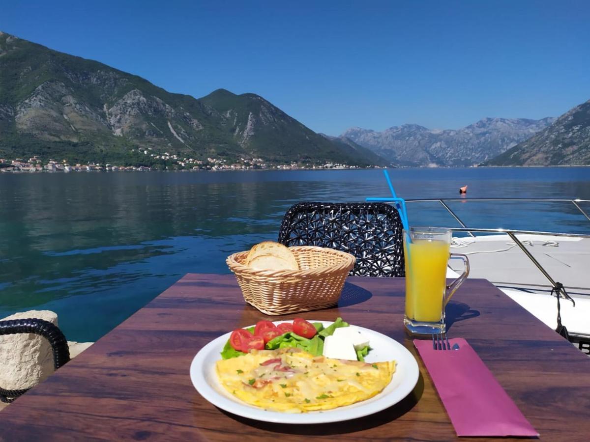 Apartments Babilon Kotor Buitenkant foto