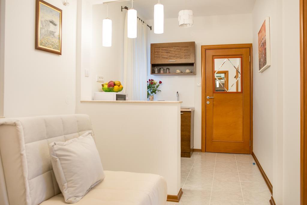 Apartments Babilon Kotor Buitenkant foto