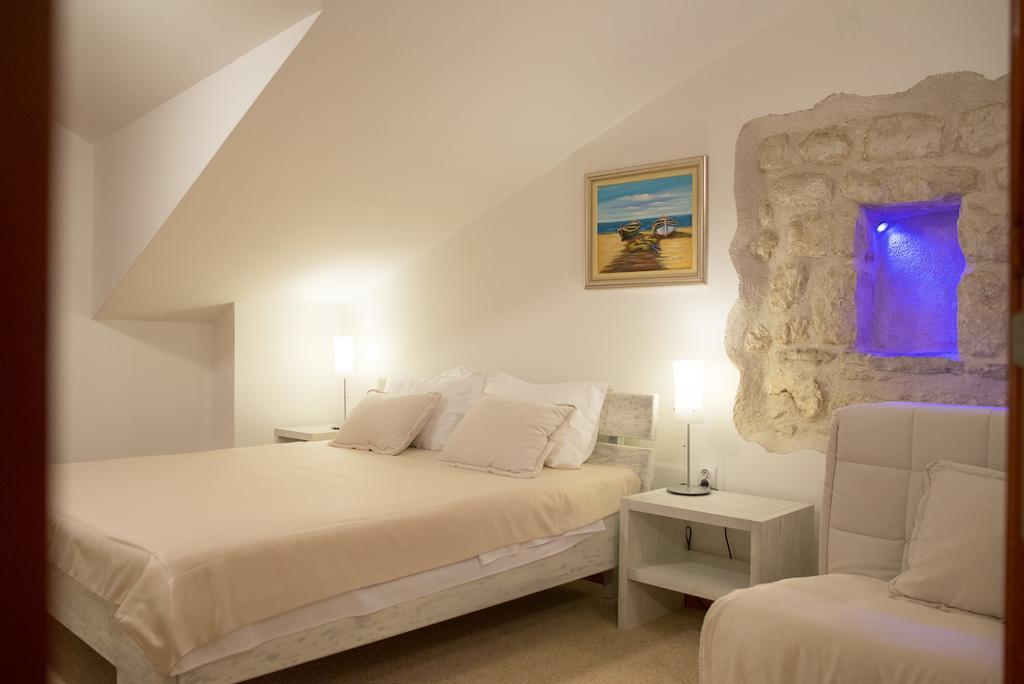 Apartments Babilon Kotor Buitenkant foto