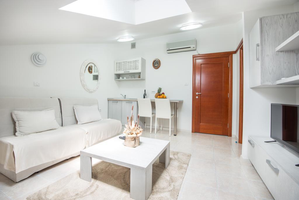 Apartments Babilon Kotor Buitenkant foto